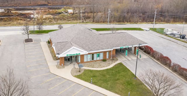 The building, 1165 E Waterloo Rd