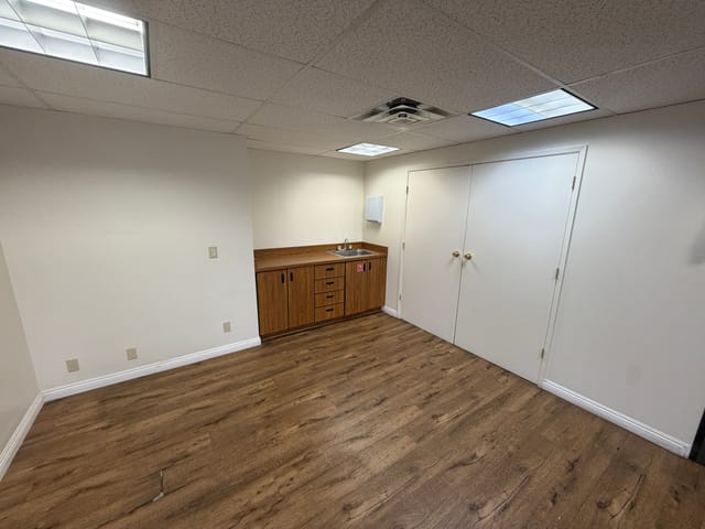 Suite #205, 2225 E Flamingo Rd — photo 4 of 4