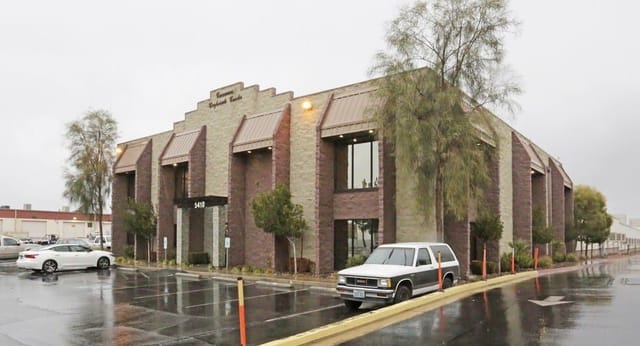The building, 5410-5420 Cameron St